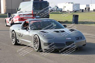 media/Jan-18-2026-CalClub SCCA (Sun) [[8bc6468723]]/Around the Pits/